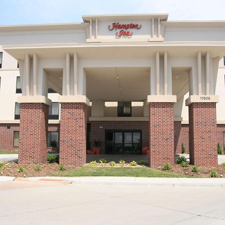 Newly Renovated Hampton Inn Omaha West Lakeside Exterior foto